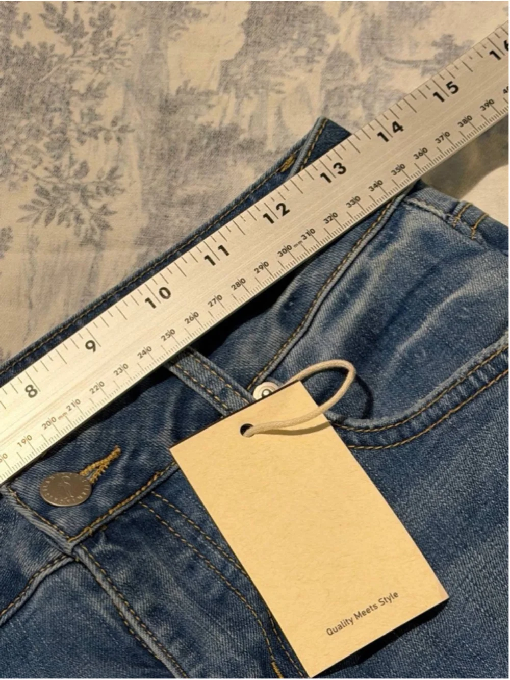 Flamingals mid-wash skinny jeans S